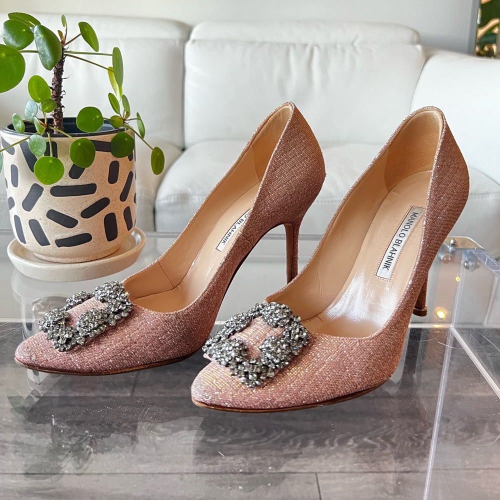 MANOLO BLAHNIK HANGISI PINK GLITTER TEXTILE STILETTO HEELS WITH CRYSTALS